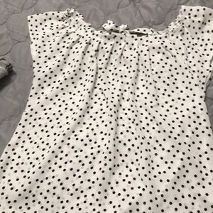 White with black pok a dot cap sleeve blouse
